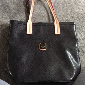 Guess tote bag